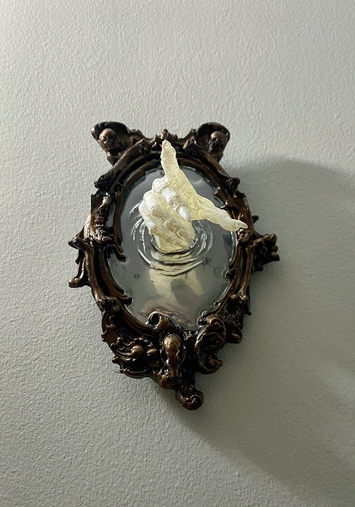 Spectral Hand Wall Plaque, White Version, Resin | Victorian Gothic Haunted Wall Art |Ghost Hand Gift for Halloween, Spooky Home Decor
