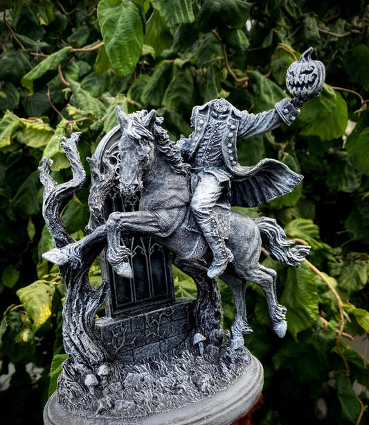 Headless Horseman Riding Statue, Hand Painted Resin Sculpture | Gothic Legend of Sleepy Hollow Figurine | Dark Folklore Art for Spooky Decor