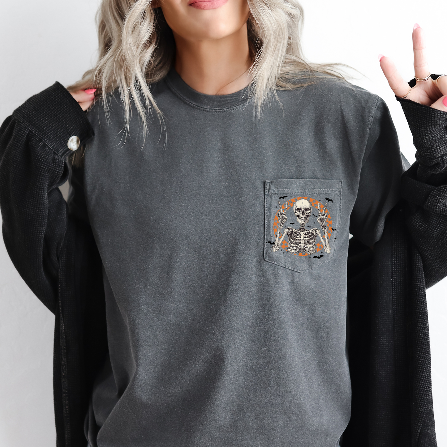 Skeleton Peace Checkered Halloween Pocket Juggling Jack-O'-Lanterns Comfort Colors Tee